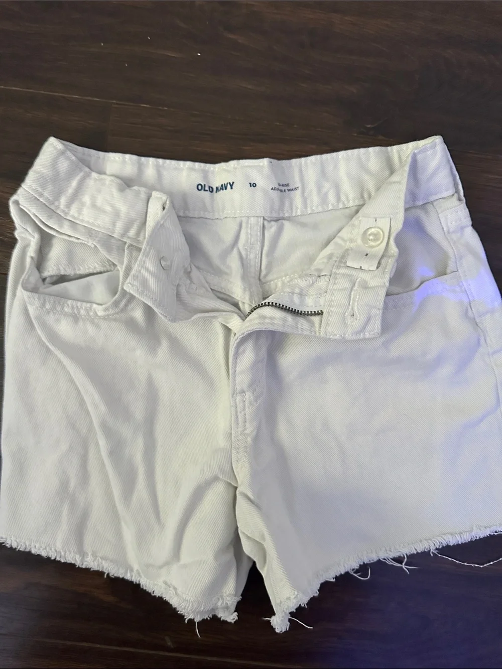 Old Navy White Women's Denim Frayed Hem Shorts